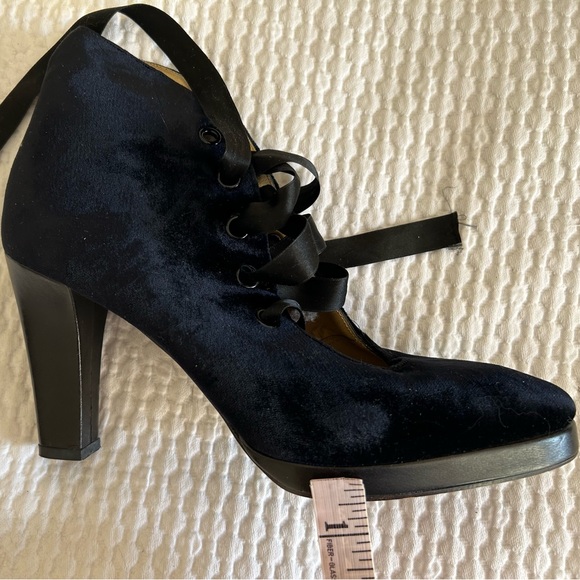 Yves Saint Laurent Black Velvet Shoes - Picture 3 of 7